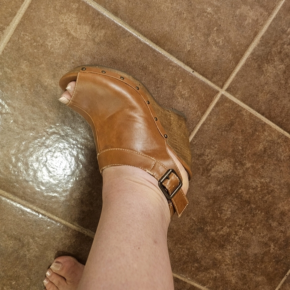 GLO JEAN'S - Picture 7 of 7